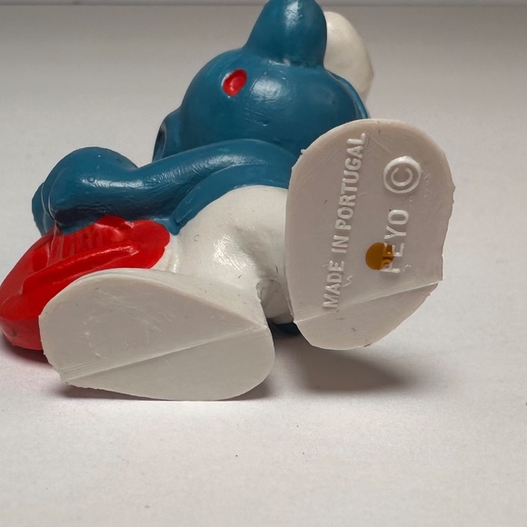 Vintage Poet Smurf with Red Lyre – PEYO – Made in Portugal - Picture 5 of 5